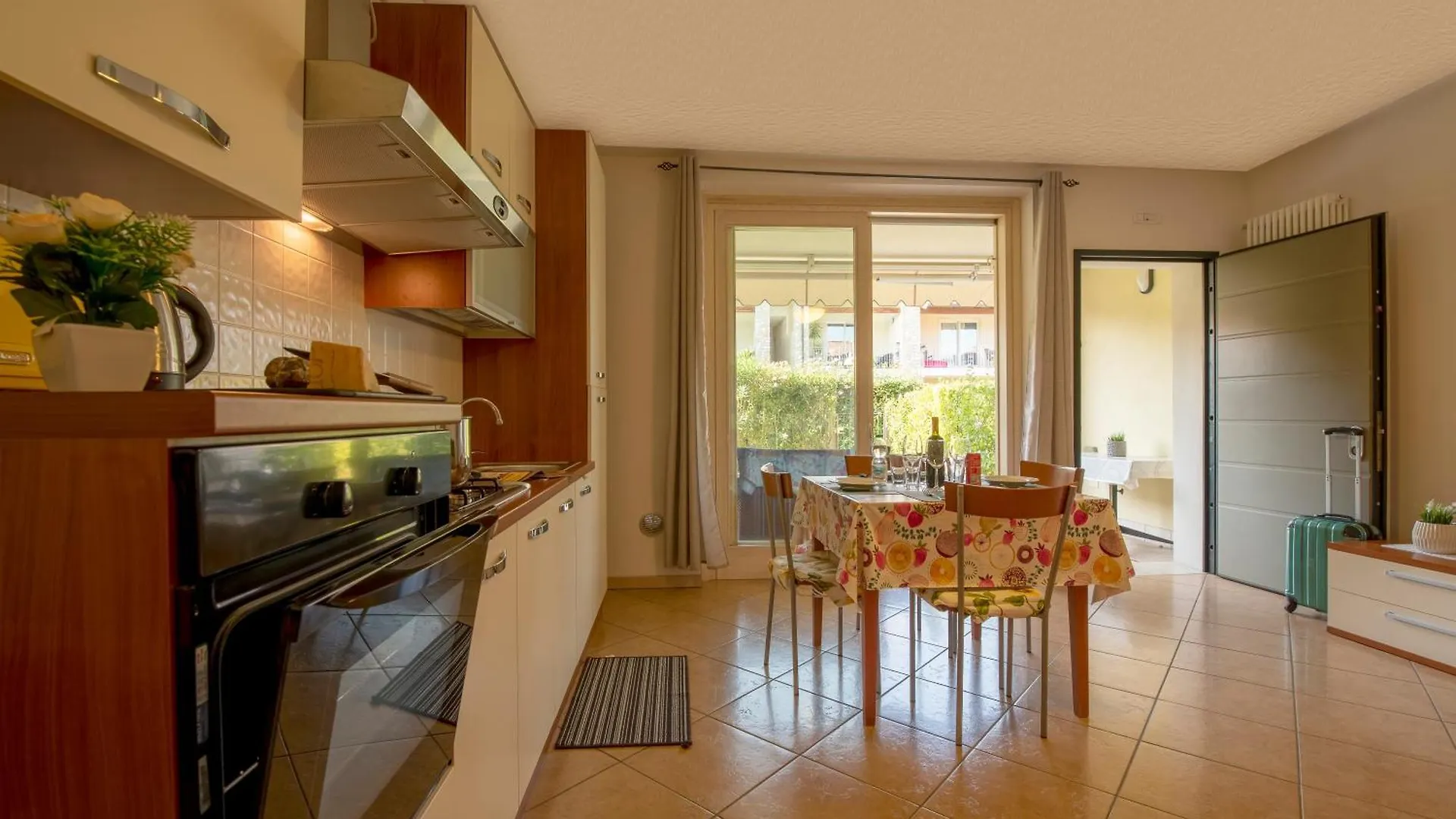 Appartamento Benaco 108 Раффа